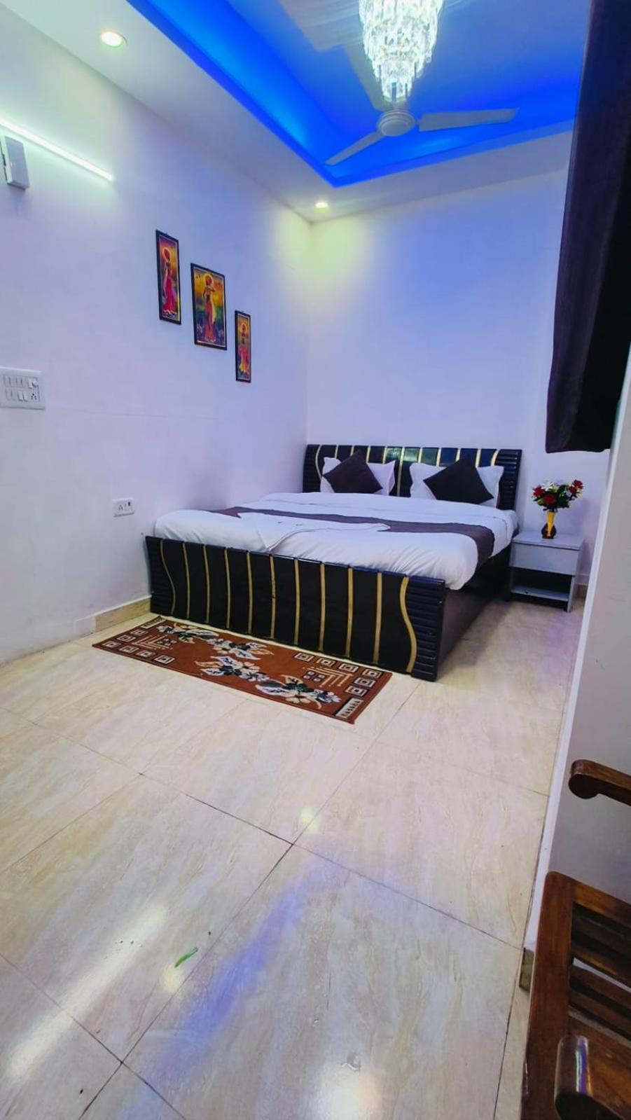 Hotel Mannat Centric - Near Lajpat Nagar Metro New Delhi Exterior photo