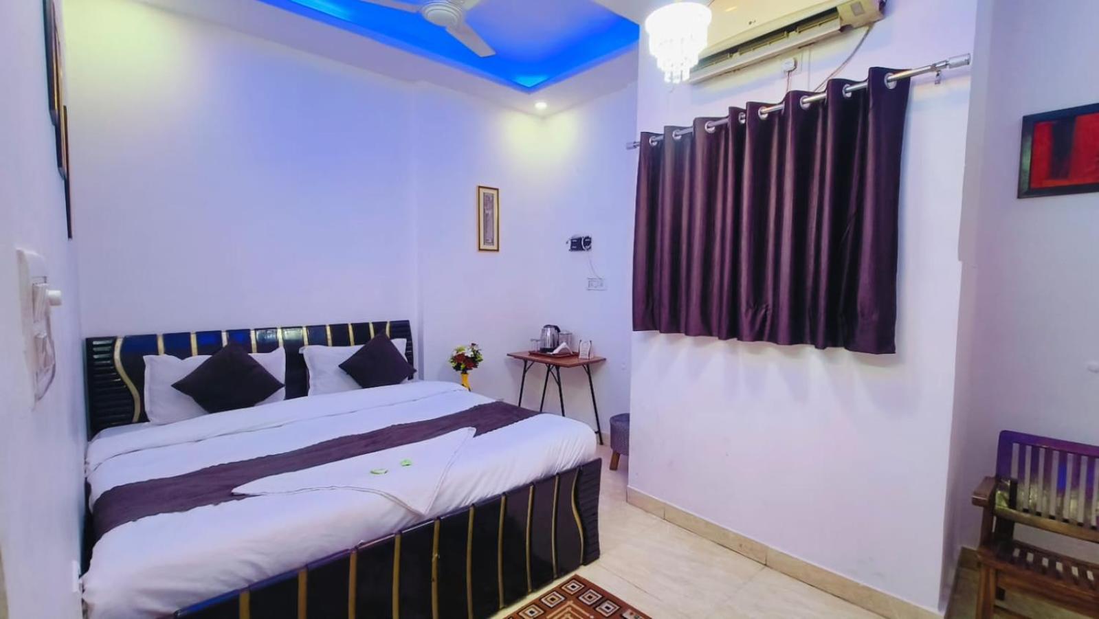 Hotel Mannat Centric - Near Lajpat Nagar Metro New Delhi Exterior photo